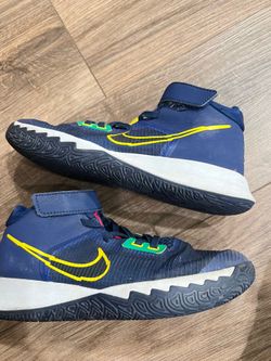 Nike Boys Kyrie Flytrap 4 Ct5537-400 Blue Lace Up Basketball Sneaker