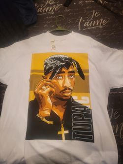 2pac 2xl t-shirt