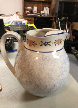 Vintage Alcobaca Portugal hand painted vase