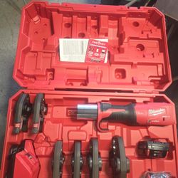 Plumbing Propress Tool 1/2" To 2" Jaws M18