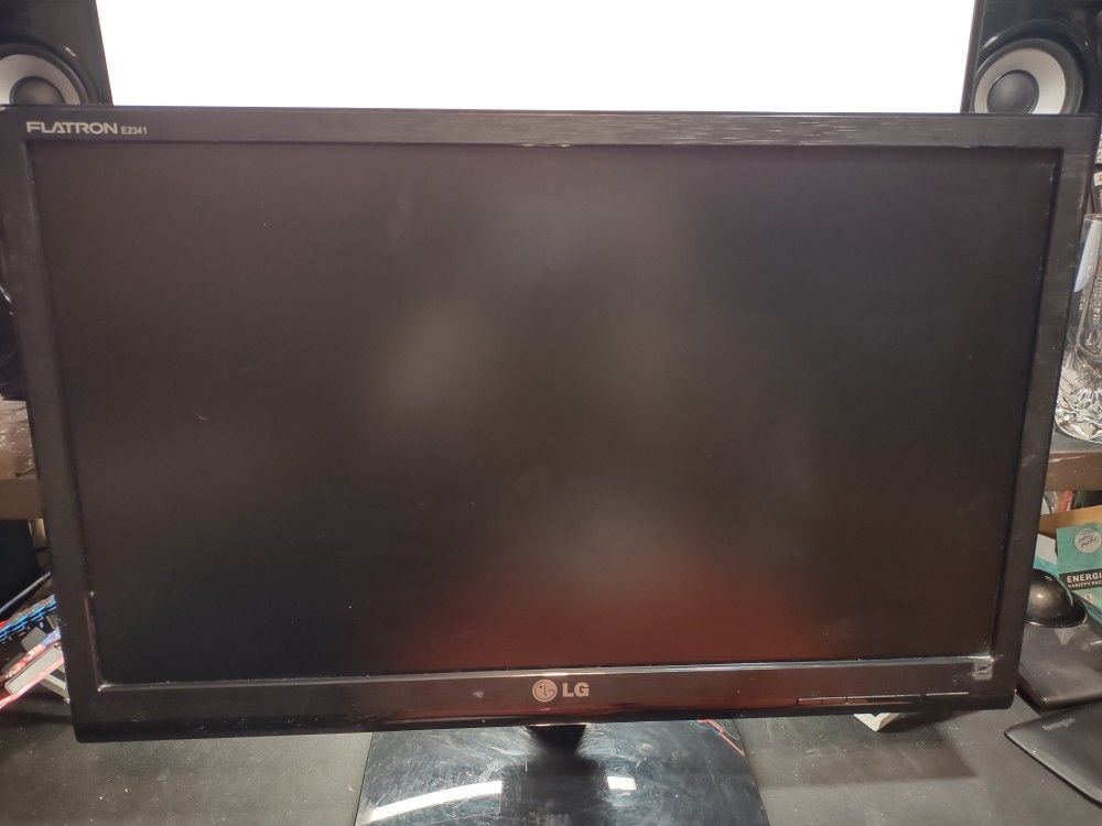 23" LG Flatron E2341 LED LCD monitor 1080p 60Hz