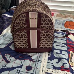 MICHAEL KORS BACKPACK 