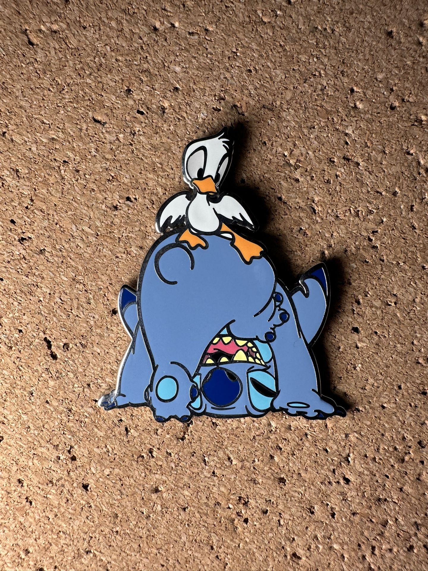 Stitch Bent Over with Duckling (Lilo and Disney Paris Dlrp Dlp 2019 November Pin