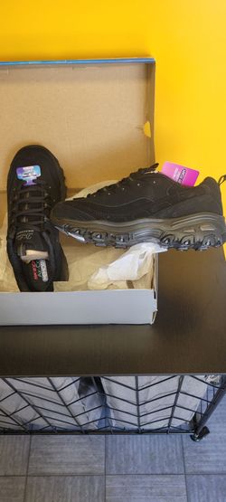 Skechers D'lites air cooled memory foam shoes