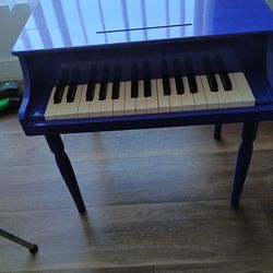 Baby Grand Piano for toddlers