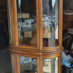 Vintage 1980 s china cabinet 