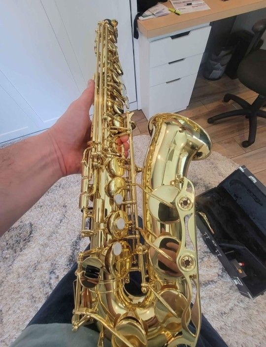 Yamaha-Yas-52-Alto-Saxophone