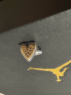 James Avery heirloom Heart ring