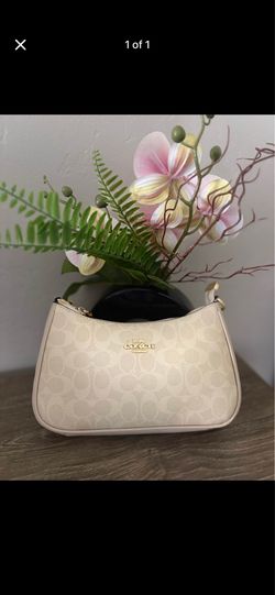 Coach shoulder bag