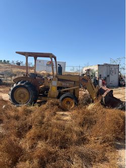 MF tractor