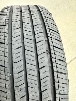 4 Tires 235/65R17 Set