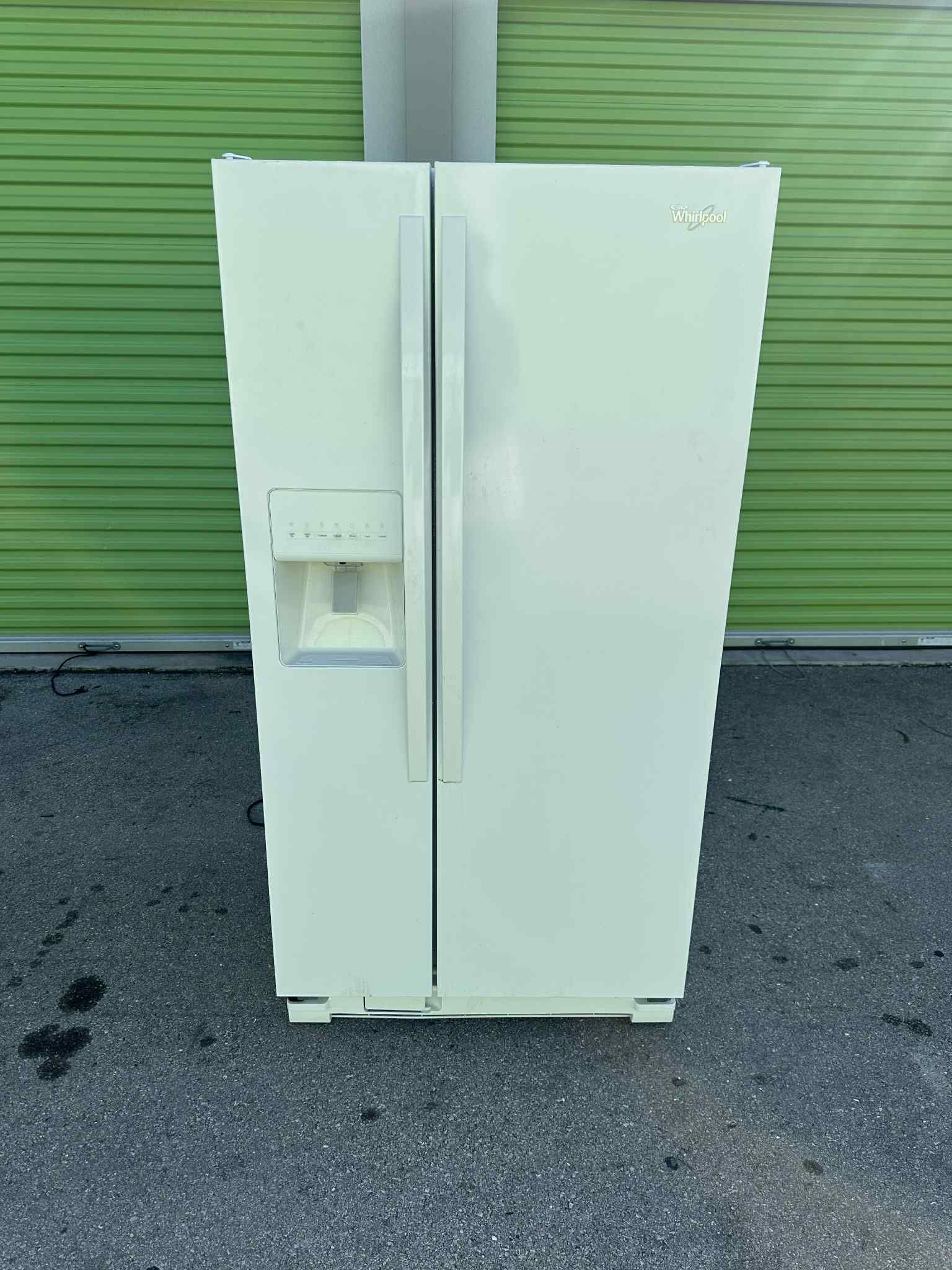 Whirlpool SxS Refrigerator