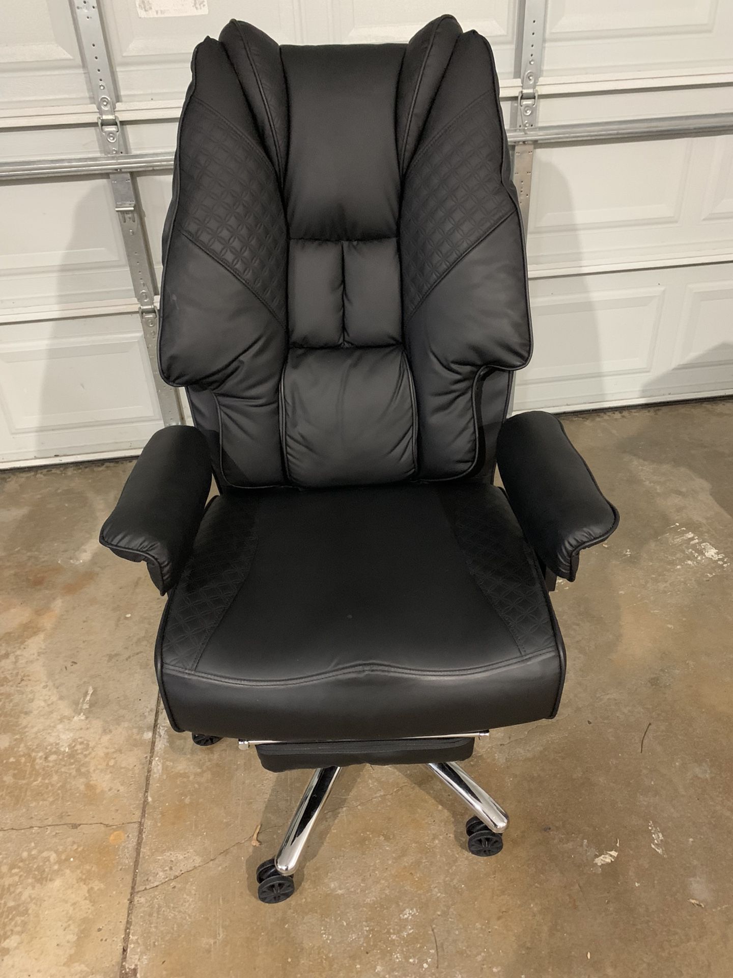 Excebet Big and Tall Office Chair With Footrest