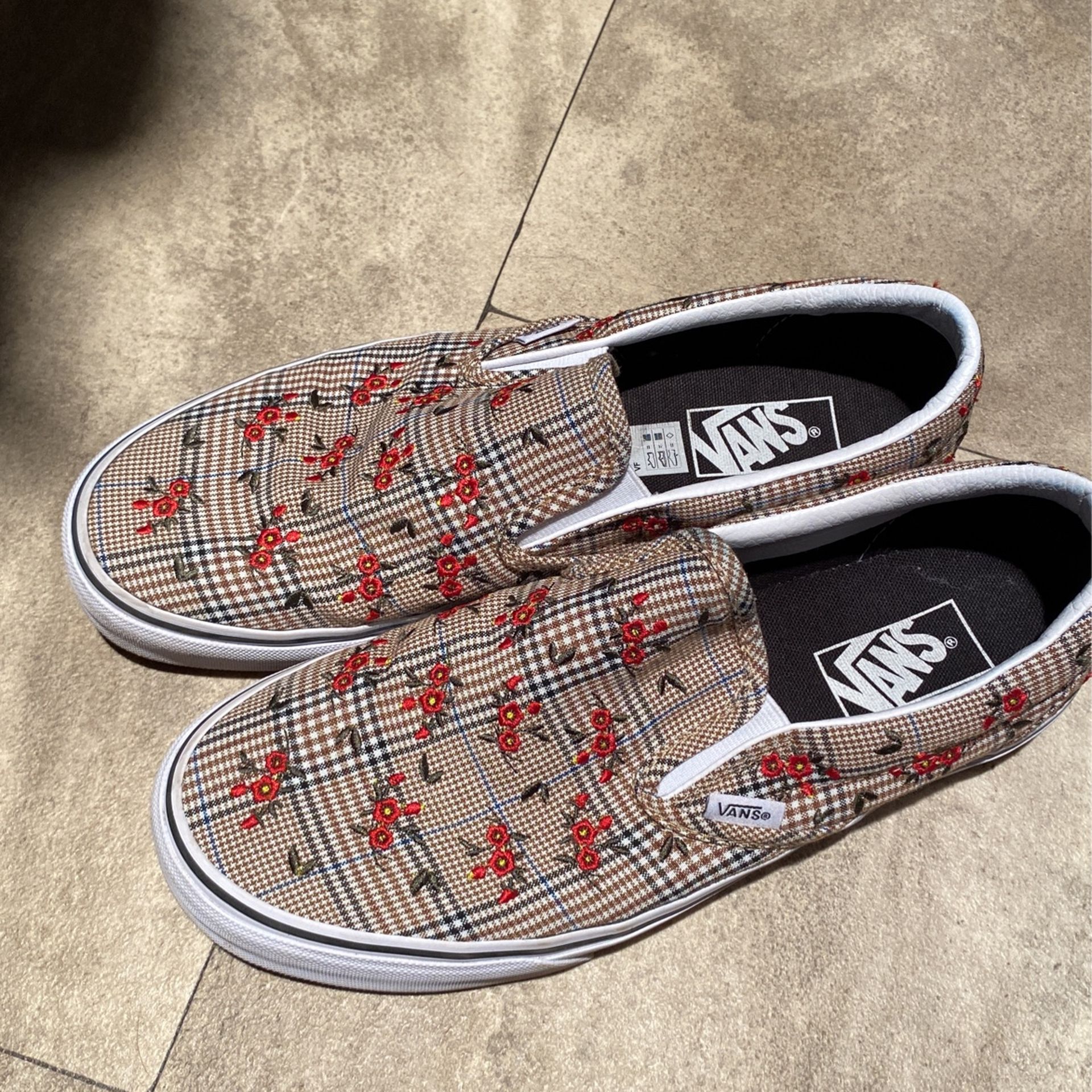 Floral Vans 