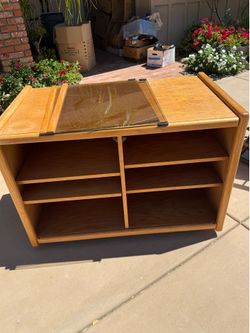 Free cabinet (comes with glass doors that can be on or off)