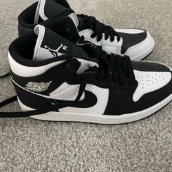 Women’s Nike Air Jordan Black & White Split