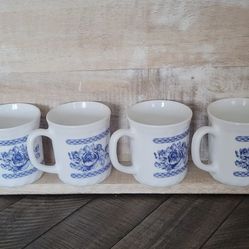 Vintage Arcopal France Mugs.  6 Total