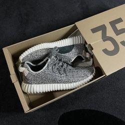Yzy Boost 350 “Turtle Dove”