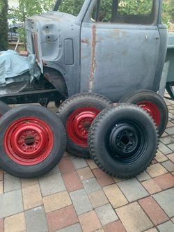 16 inch rims 6 lugs. With clips