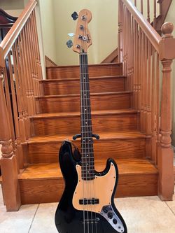Squier Affinity Jazz Bass