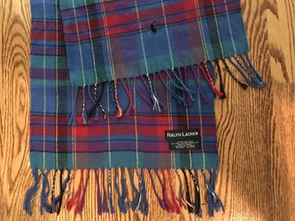 Ralph Lauren beautiful women’s or men’s scarf, gorgeous fringe, like new. $17-