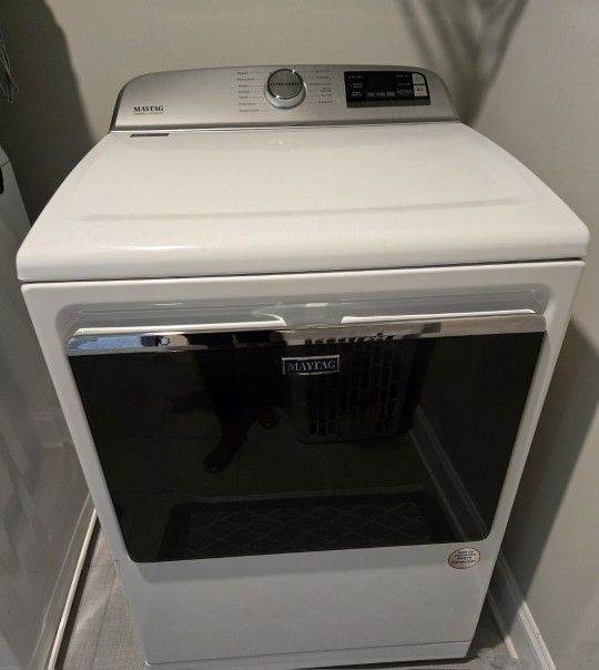 Maytag Smart Capable Extra Large Dryer