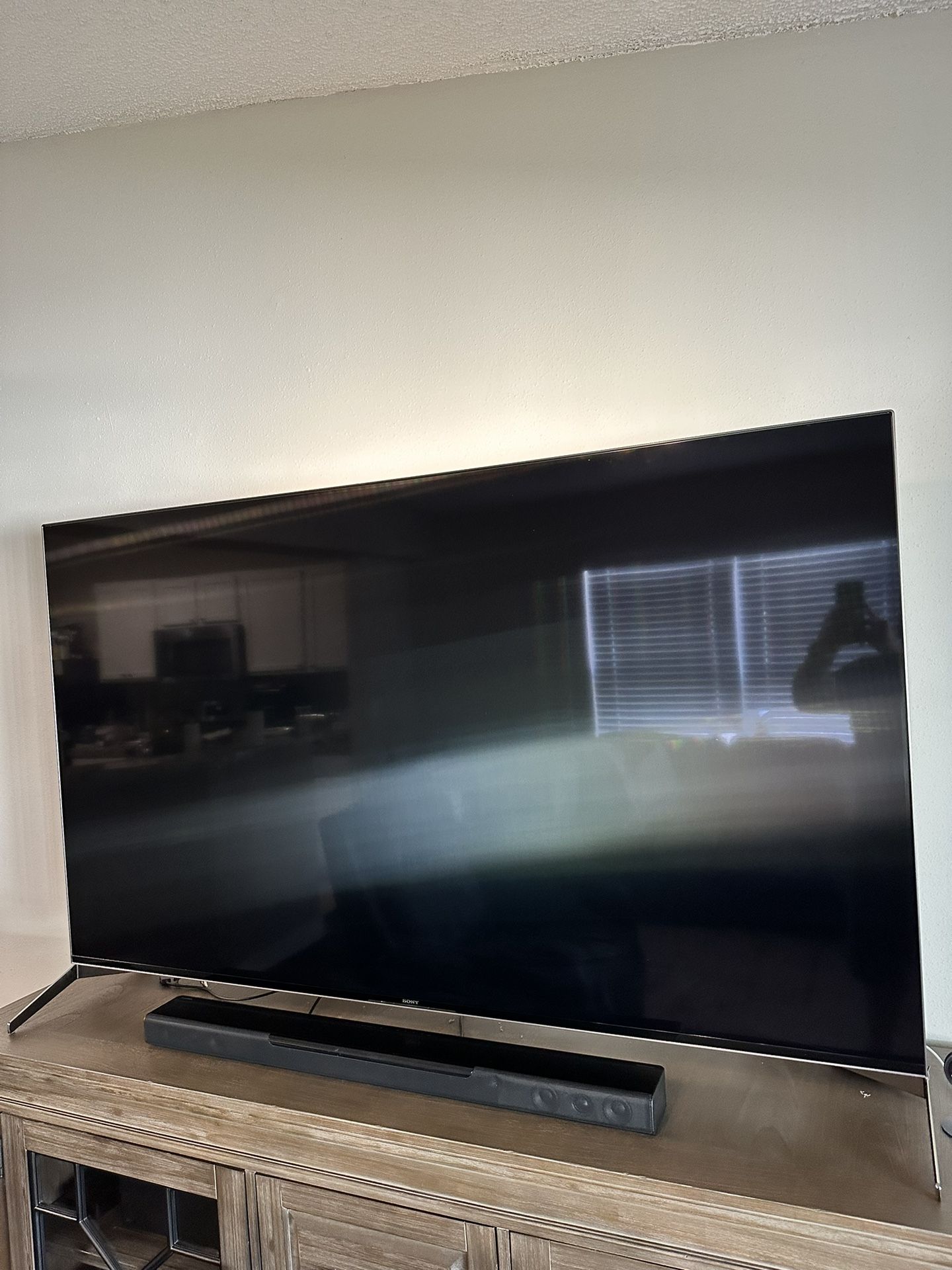 Sony Bravia XBR 75” (950 H) For Parts Read Description