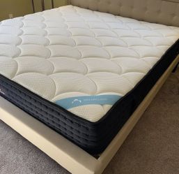 DreamCloud Premier, King Mattress