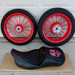 Harley Davidson Touring Seat & Wheels