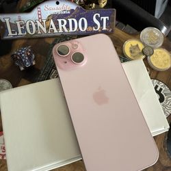 I P H O N E 15 128GB Rose Unlocked 
