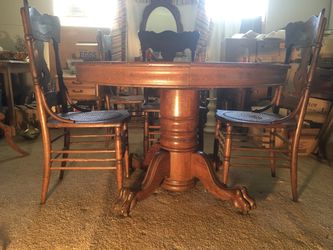 Antique 1890s Victorian table and chairs