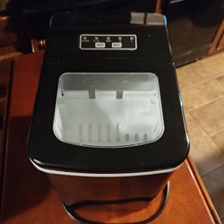 Countertop Ice Maker 