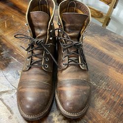 Red Wing Iron Ranger (8085)9.5D  Heritage Boot $150