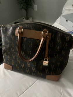 Dooney & Bourke Gretta Bag