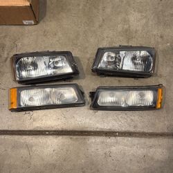 99-06 Headlights 