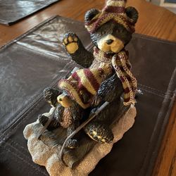 Adorable bear figures