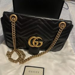 GG Marmont Gucci Authentic Purse