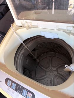 Currently selling 3 washers and a dryer that need repair
