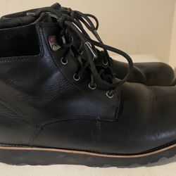UGG Men’s Work Boots Size 13 Black Leather Waterproof Sheepskin Lined