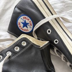 Chuck Taylor Leather All Stars High Tops 