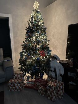Christmas tree 7.5ft