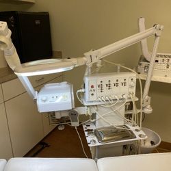 Facial Steamer And Facial Bed