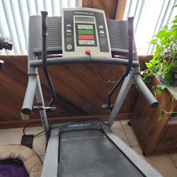 Digital Weslo Crosswalk 5.0t Treadmill