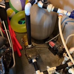 Full set up pool pump