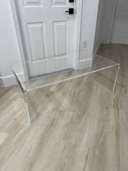 Acrylic Table