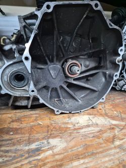 05 Honda Accord manual transmission Parts