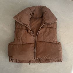 Cropped vest