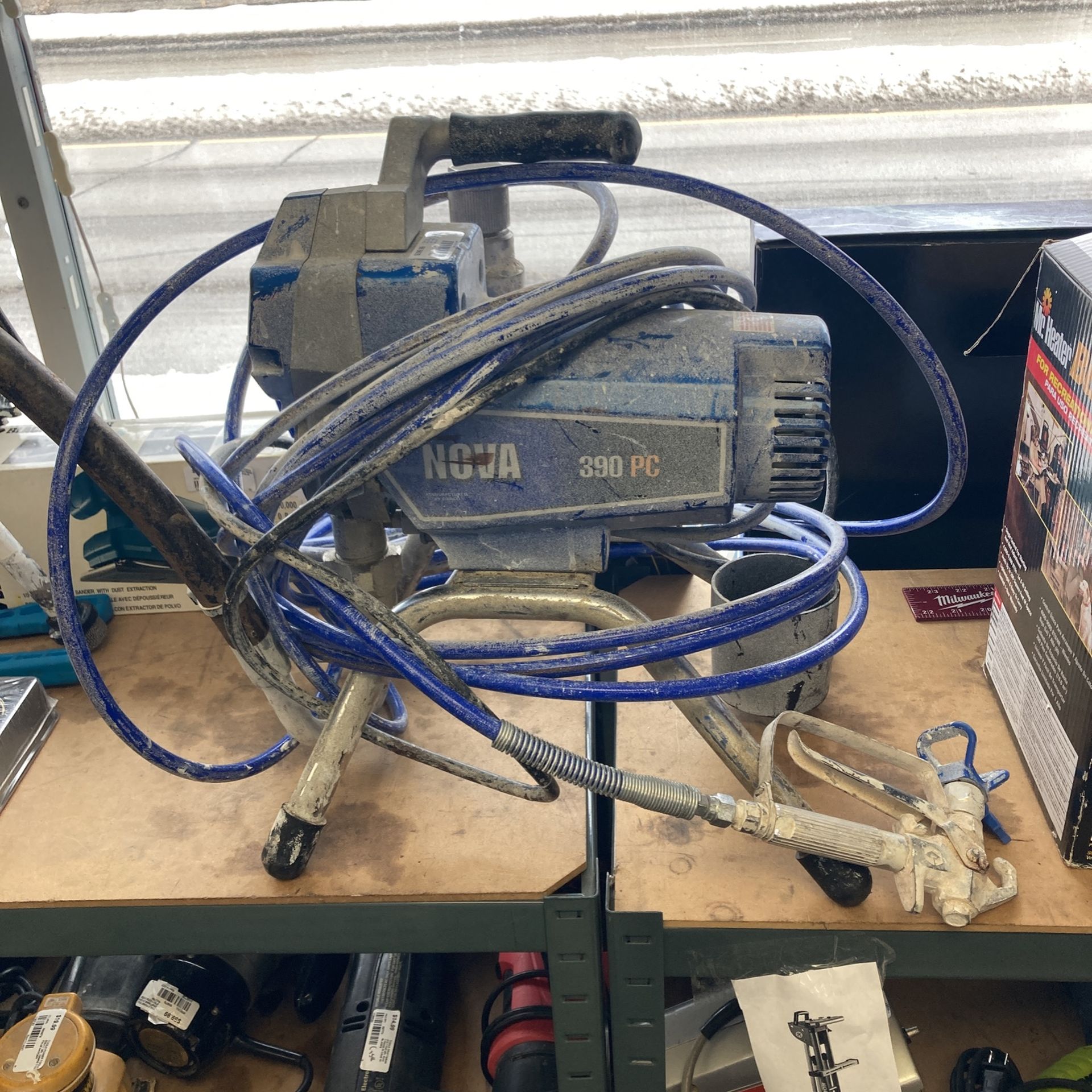 Graco Nova 390PC Corded Electric Airless Sprayer W/Hose And Gun