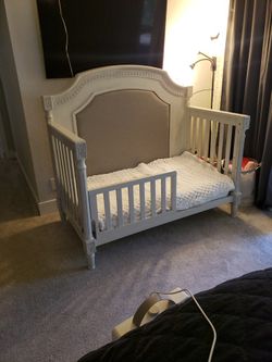 Evolur Julienne 5 In 1 Convertible Crib 