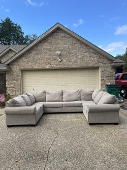 3 Peice Sectional